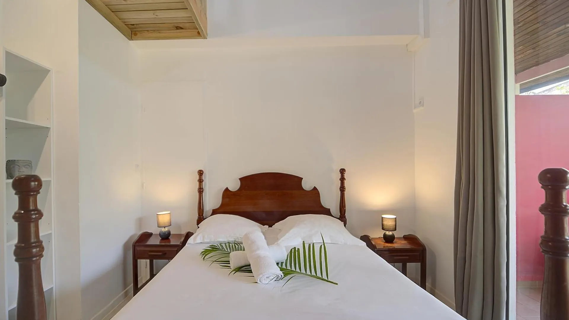 Résidence Ti'Kéol - Appartements avec terrasse 2 à 4 personnes, piscine Sainte-Anne