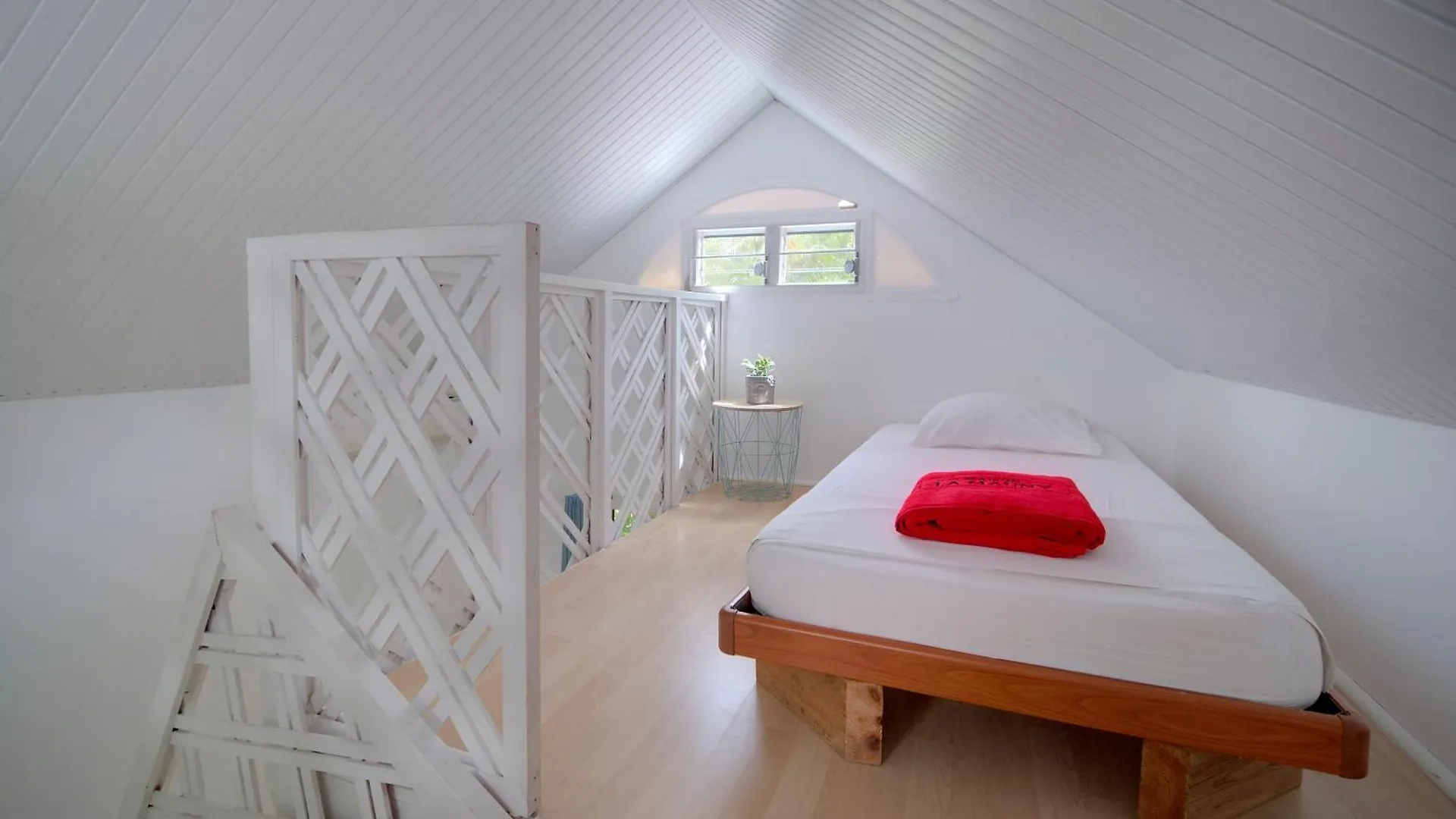 Résidence Ti'Kéol - Appartements avec terrasse 2 à 4 personnes, piscine Sainte-Anne Martinique