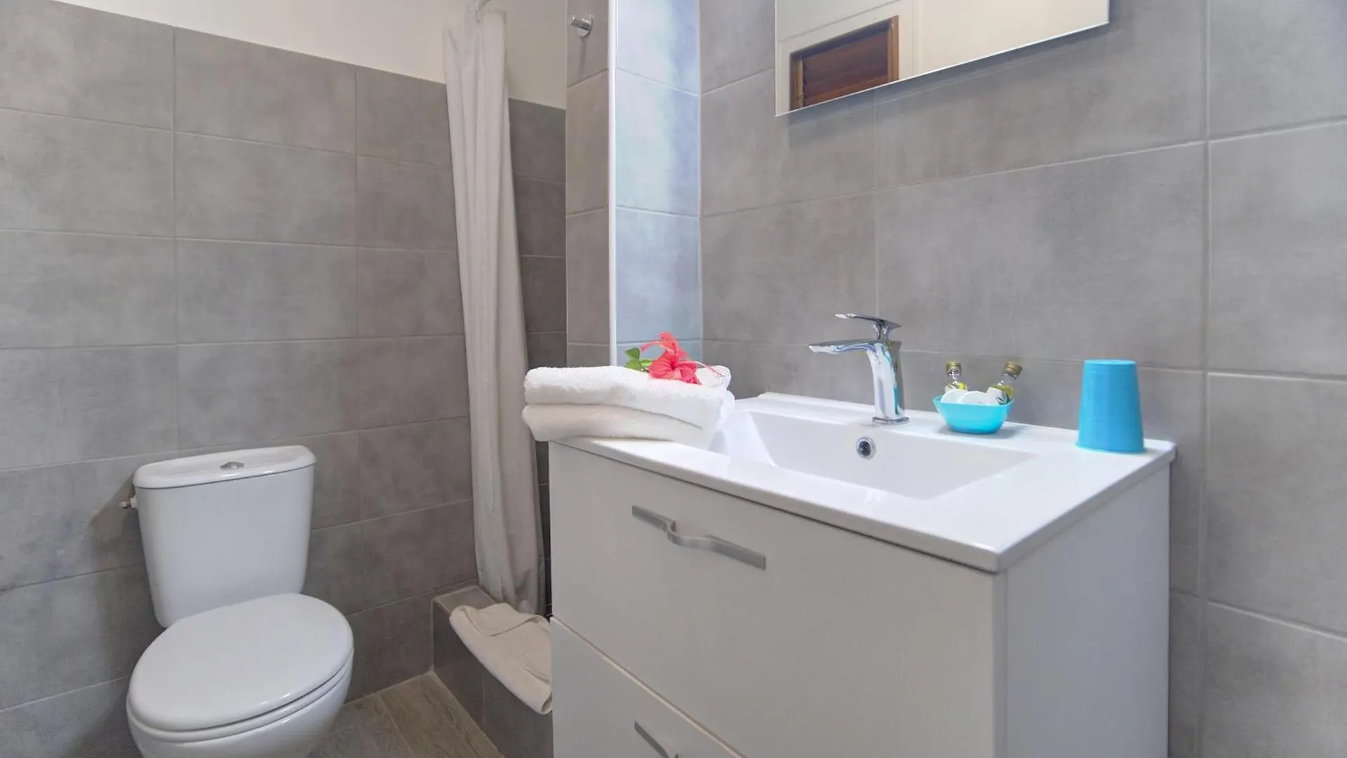 Résidence Ti'Kéol - Appartements avec terrasse 2 à 4 personnes, piscine Sainte-Anne