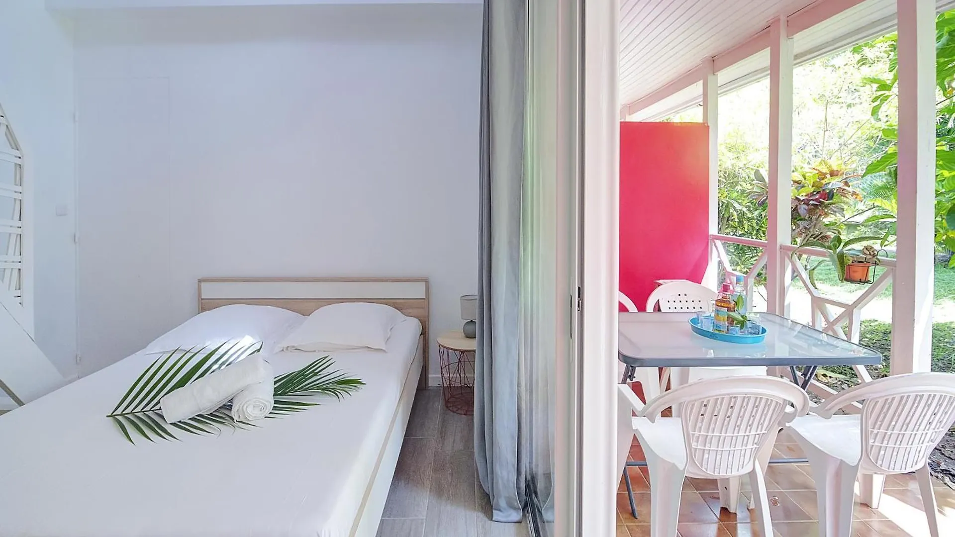 Résidence Ti'Kéol - Appartements avec terrasse 2 à 4 personnes, piscine Sainte-Anne Martinique