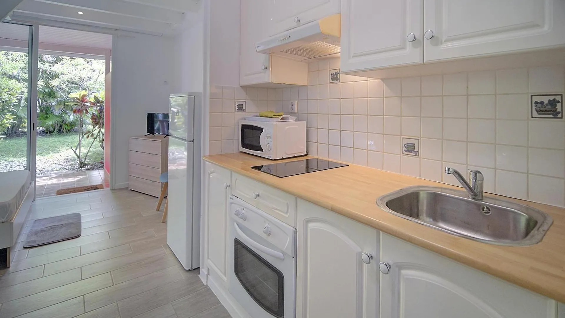 Résidence Ti'Kéol - Appartements avec terrasse 2 à 4 personnes, piscine Sainte-Anne