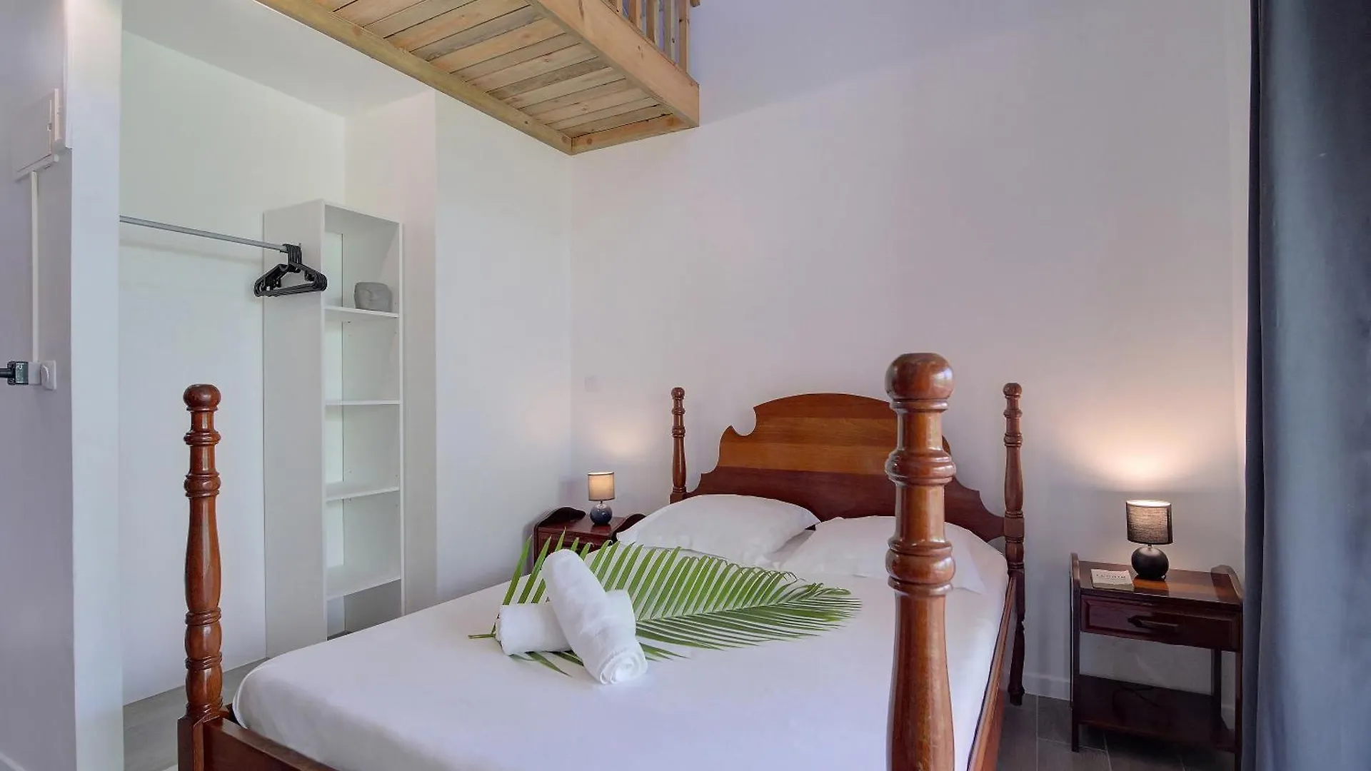 Résidence Ti'Kéol - Appartements avec terrasse 2 à 4 personnes, piscine Sainte-Anne